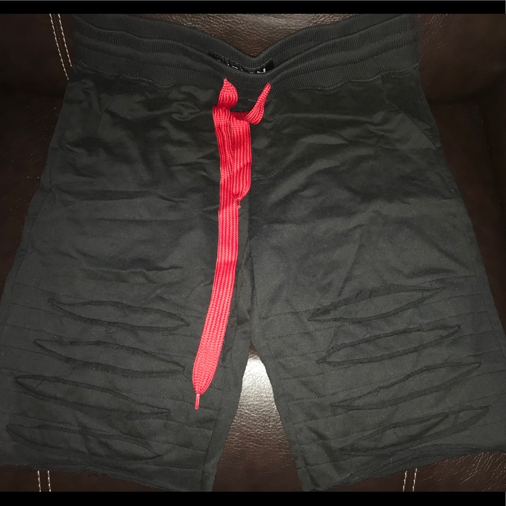 Men’s Carbon Distressed Cotton Shorts